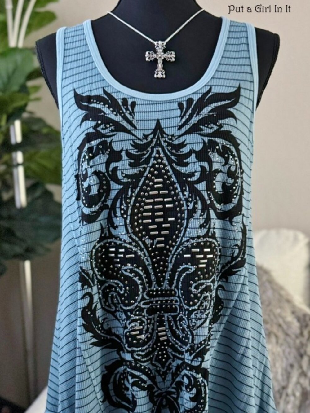 Vocal Apparel women's embellished blue fleur de lis tank top tunic shirt s m